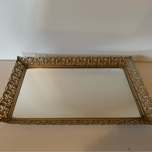 Vintage rectangular vanity mirror, dresser tray with feet 15” x 10” - Picture 2 of 7